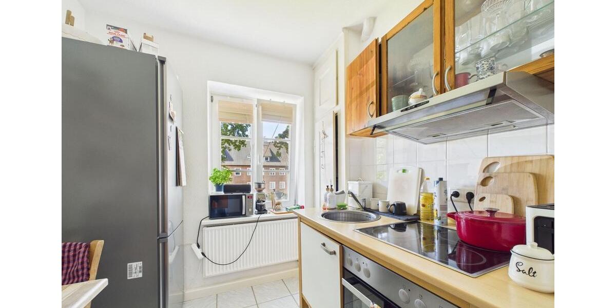 Wohnen im Grünen – möbl. 3-Zi.-Wohnung m. Waldblick in Hildesheim 3 zimmer