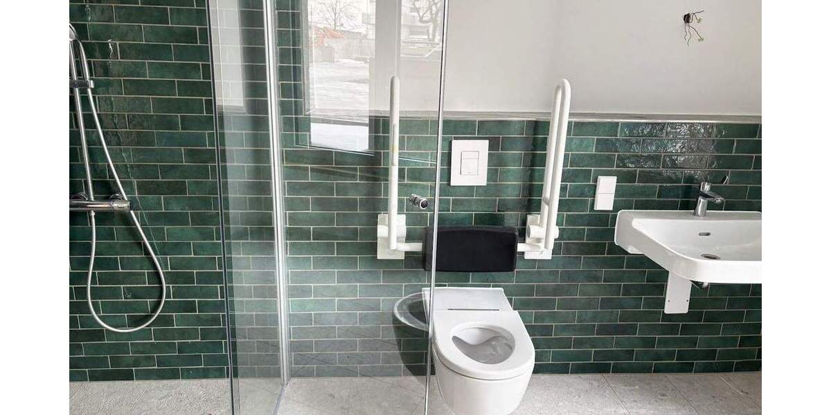 Terrassenwohnung Hannover Döhren - 3 Zimmer, 106 m&sup2;, 1.550&euro; | Angebot:24594302