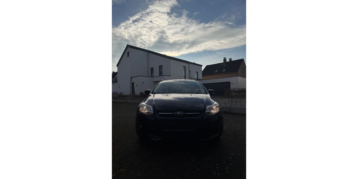 Ford Focus 140.500 km 4.150 € Hannover 30627