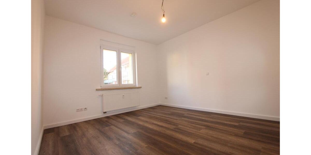 Erdgeschoßwohnung Lehrte - 4 Zimmer, 91 m&sup2;, 769&euro; | Angebot:26283534