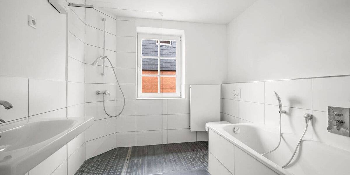 Etagenwohnung Seelze / Harenberg Harenberg - 3 Zimmer, 131 m&sup2;, 265.000&euro; | Angebot:26555302