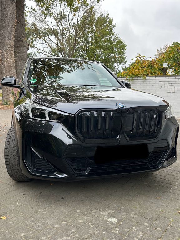 BMW iX1 26.800 km 38.200 € Neustadt 31535