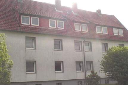 Mehrfamilienhaus mit 7 Wohnungen und schönem Grundstück in zentraler Lage von Elze 1 zimmer