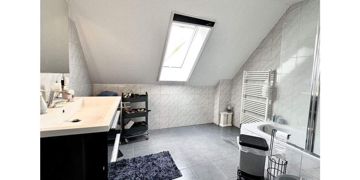 Doppelhaushälfte Langenhagen Kaltenweide - 5 Zimmer, 102 m&sup2;, 439.000&euro; | Angebot:25608152