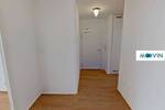 Geschmackvoll gestaltete 2-Zimmer-Wohnung mit sonniger Terrasse, EBK und Badewanne