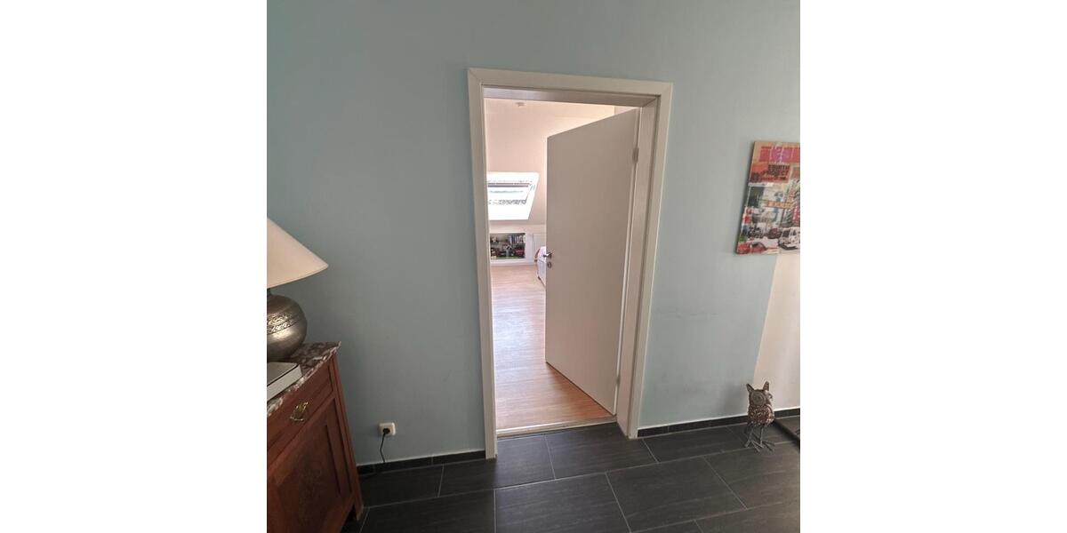 Dachgeschoßwohnung Hemmingen - 3 Zimmer, 72 m&sup2;, 210.000&euro; | Angebot:25831953
