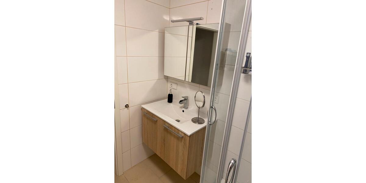Etagenwohnung Hemmingen - 1 Zimmer, 50 m&sup2;, 750&euro; | Angebot:26681647