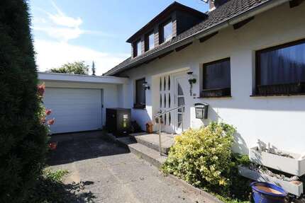 Haus zum Kaufen in Burgdorf 380.000 € 159 m² 6 zimmer