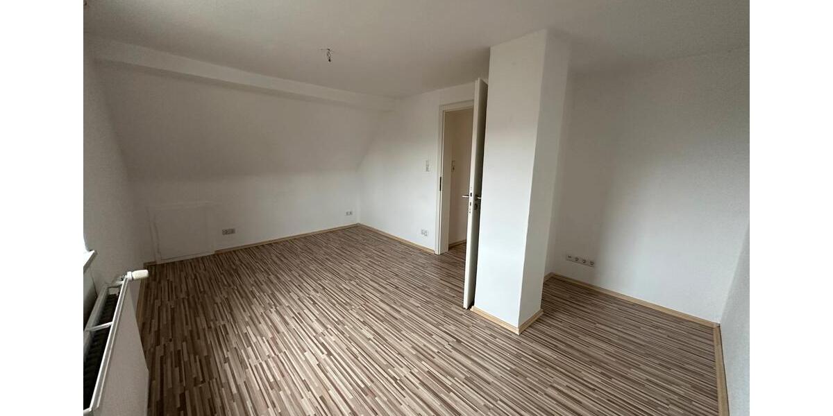 Dachgeschoßwohnung Burgdorf - 3 Zimmer, 65 m&sup2;, 128.700&euro; | Angebot:26348096