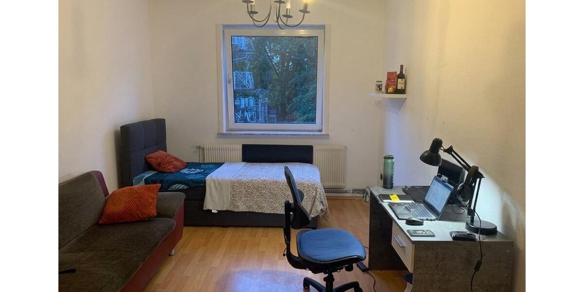 Etagenwohnung Hannover Vahrenwald-List - 3 Zimmer, 19 m&sup2;, 525&euro; | Angebot:27553597