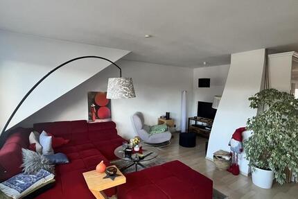 Helle geräumige 4 Zimmer Wohnung in Stöcken inkl. Garage - Penthouse Charakter 4 zimmer