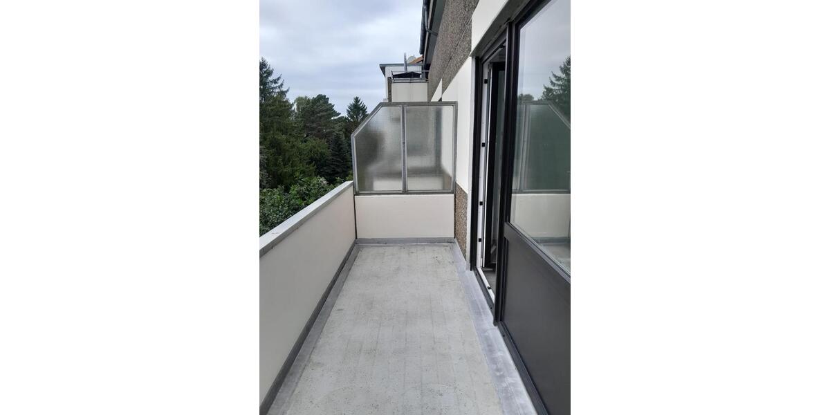 Sanierte 3-Zimmer Wohnung in Hannover Stöcken mit Südbalkon 3 zimmer