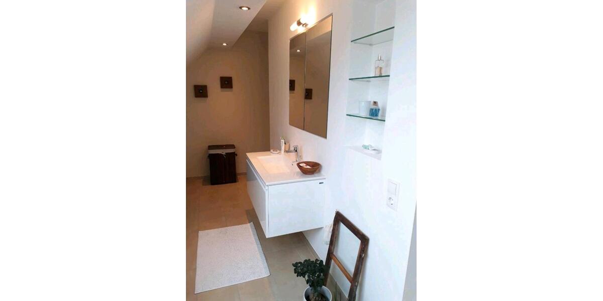 Maisonettenwohnung Hannover Nord - 3 Zimmer, 118 m&sup2;, 1.495&euro; | Angebot:27543687