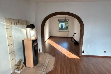 Wohnung Hannover Buchholz-Kleefeld - 2.5 Zimmer, 80 m&sup2;, 1.190&euro; | Angebot:27598634