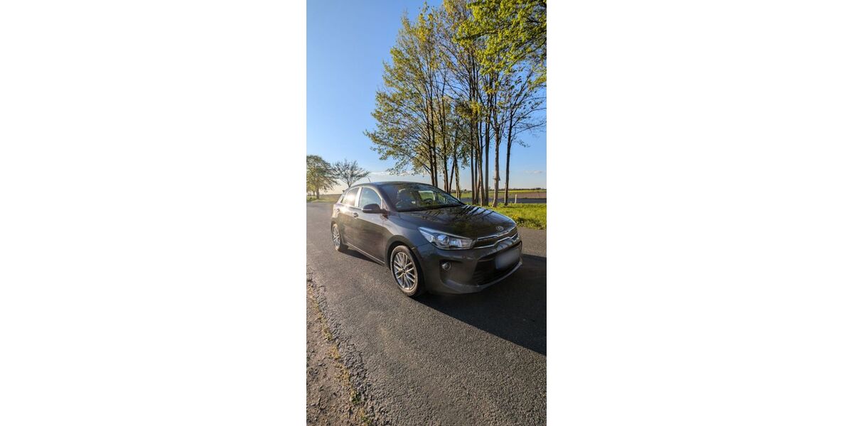 Kia Rio 99.600 km 8.989 &euro; Wunstorf 31515