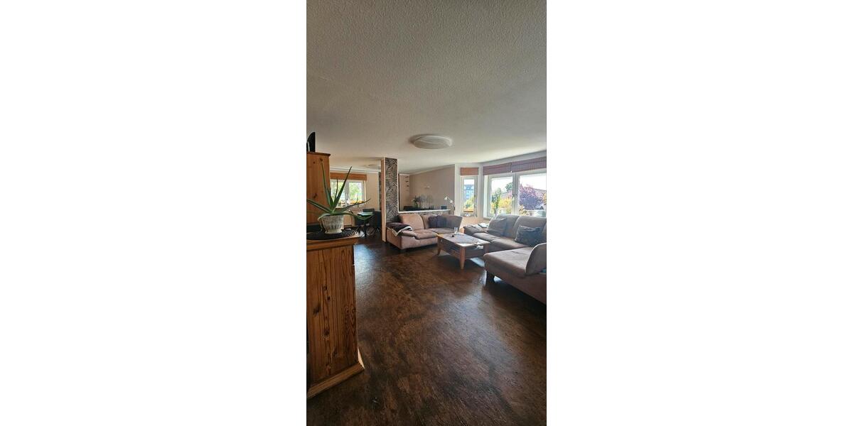 Einfamilienhaus Laatzen - 7 Zimmer, 250 m&sup2;, 799.000&euro; | Angebot:24465518