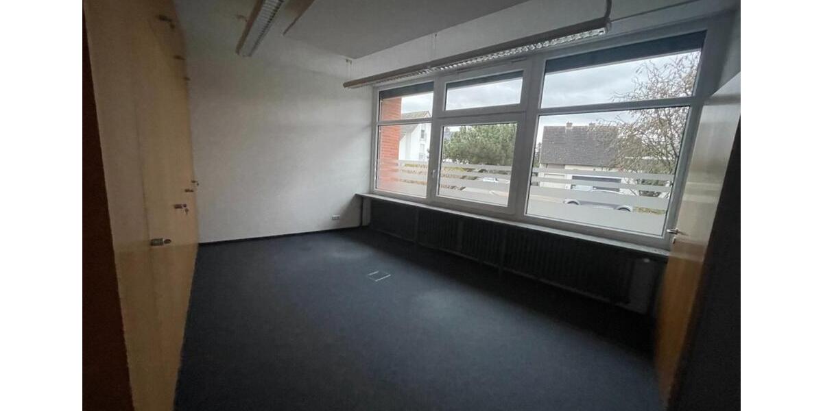 Premium-Bürofläche (614 m²) | Ehemalige Bank | Barrierefrei | zimmer