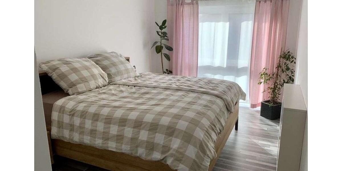 Doppelhaushälfte Lehrte - 4 Zimmer, 126 m&sup2;, 1.490&euro; | Angebot:26196070