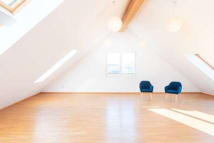 Wohnung zum Kaufen in Hannover Davenstedt 469.900 € 187.76 m² 7 zimmer