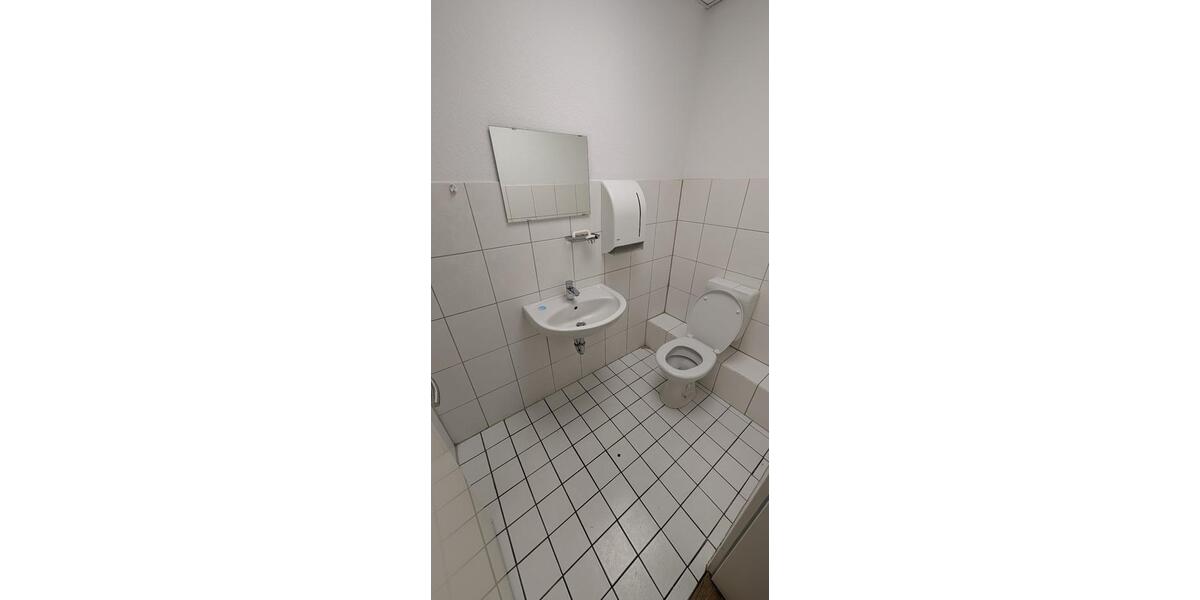 Gewerbeobjekt Hannover Herrenhausen-Stöcken - 1.800&euro; | Angebot:23278288