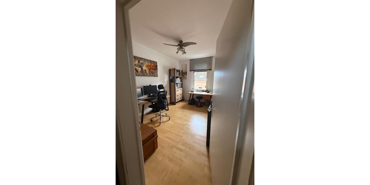 Dachgeschoßwohnung Hannover Döhren-Wülfel - 3 Zimmer, 106 m&sup2;, 365.000&euro; | Angebot:26888730