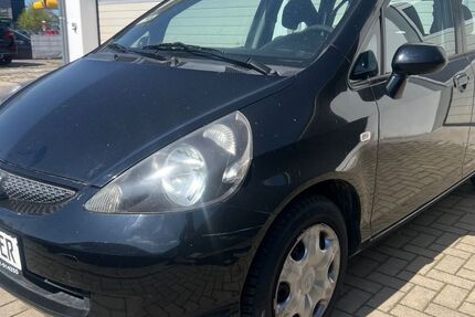 Honda Jazz 180.000 km 1.490 &euro; Hannover/Pattensen 30982