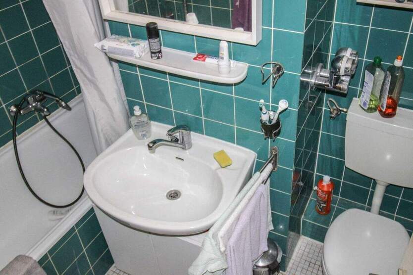 Vermietetes 1-Zimmer-App. mit Balkon und Keller in Hannover Groß-Buchholz 1 zimmer