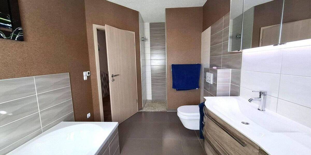 Bungalow Barsinghausen Göxe - 5 Zimmer, 175 m&sup2;, 539.000&euro; | Angebot:26167860