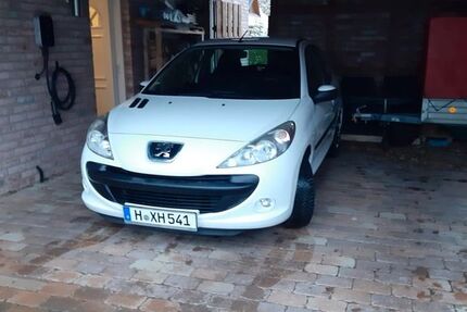 Peugeot 206 90.000 km 2.300 &euro; WEDEMARK 30900