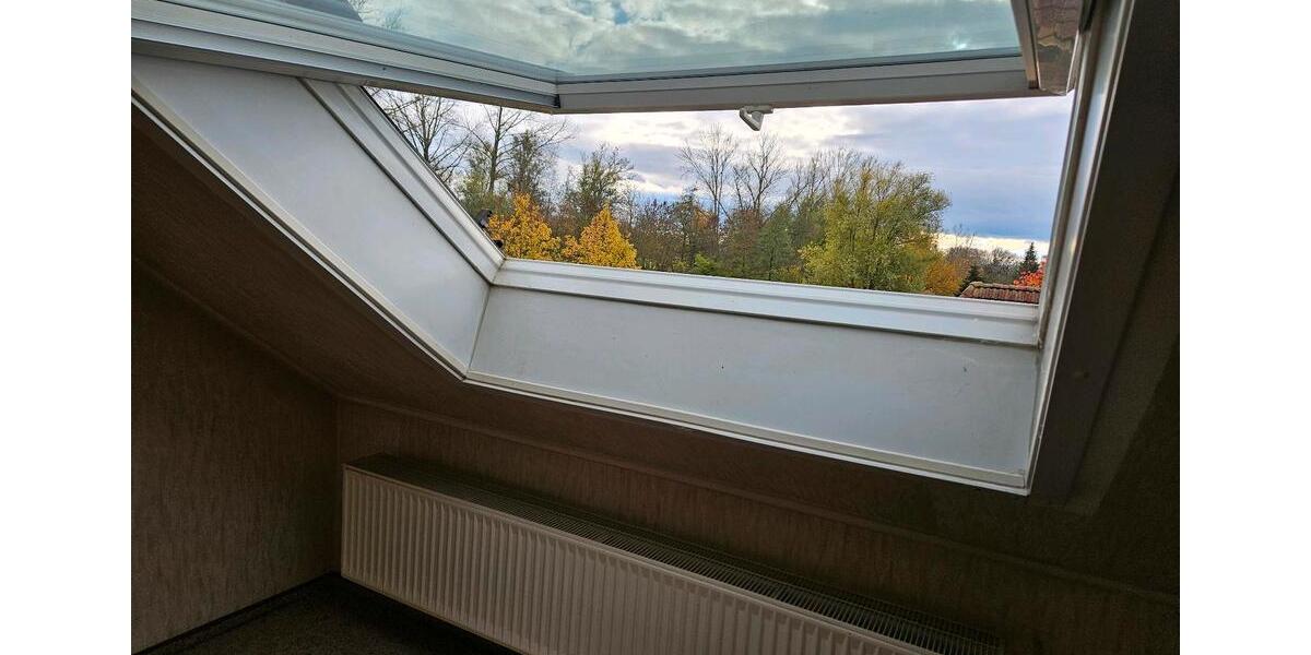 Hemmingen - 6 Zimmer Reihenhaus + Keller, Balkon + Terrasse 6 zimmer