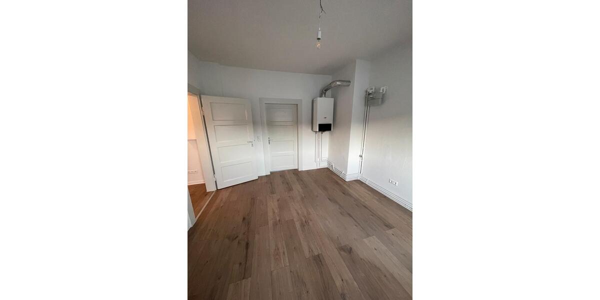 Dachgeschoßwohnung Hannover Linden-Limmer - 2 Zimmer, 51 m&sup2;, 500&euro; | Angebot:27625446