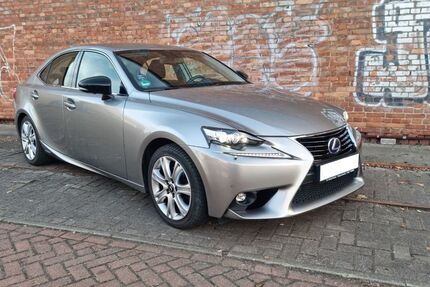 Lexus IS 300 76.777 km 26.500 € Hildesheim 31135