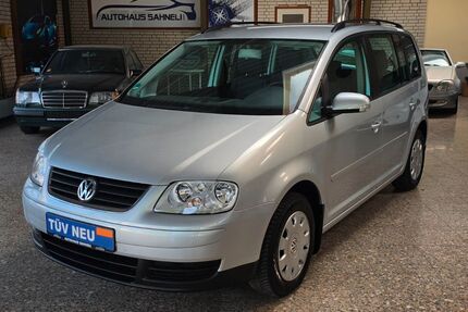 VW Touran 150.000 km 5.990 &euro; Rodenberg 31552