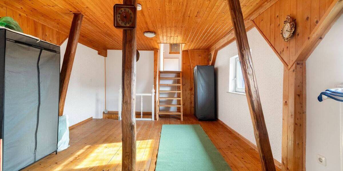 Einfamilienhaus Algermissen - 9 Zimmer, 187 m&sup2;, 320.000&euro; | Angebot:26155550