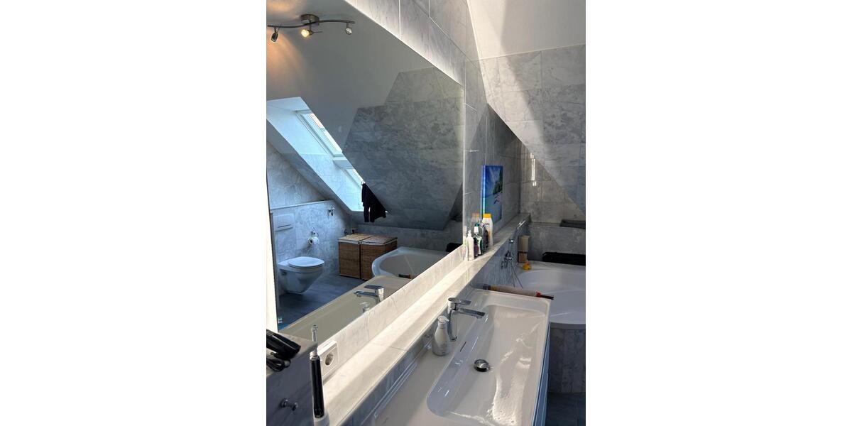 Maisonettenwohnung Hannover Döhren-Wülfel - 3 Zimmer, 220 m&sup2;, 2.595&euro; | Angebot:25590470
