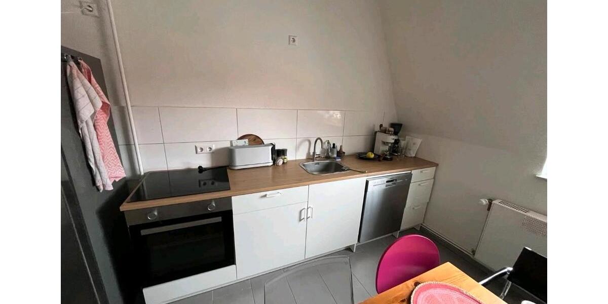 Dachgeschoßwohnung Hannover Linden-Limmer - 2 Zimmer, 60 m&sup2;, 499&euro; | Angebot:27620525
