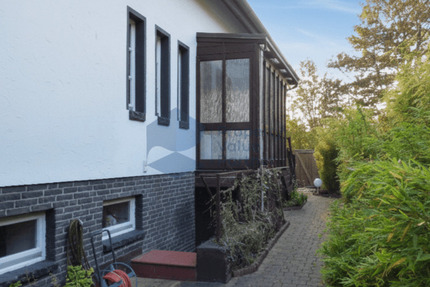 Haus Hannover Davenstedt - 7 Zimmer, 181 m&sup2;, 420.000&euro; | Angebot:25910766