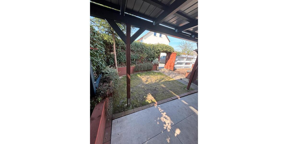 Reihenhaus Sehnde - 3 Zimmer, 87 m&sup2;, 299.000&euro; | Angebot:25404403