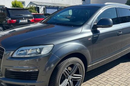 Audi Q7 291.000 km 8.999 € Hannover 30419