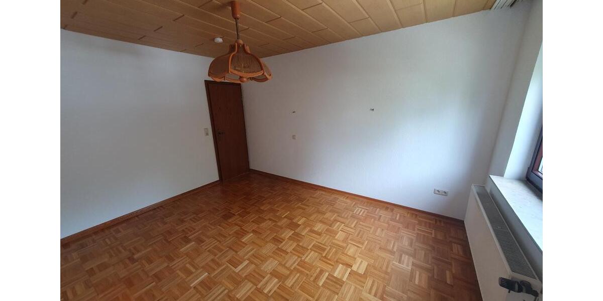 Etagenwohnung Seelze - 3 Zimmer, 91 m&sup2;, 250.000&euro; | Angebot:26901907