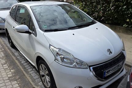 Peugeot 208 160.000 km 1.650 &euro; HANNOVER 30171