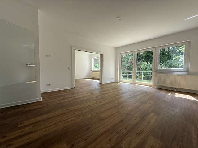 Etagenwohnung Hannover Mitte - 3 Zimmer, 82 m&sup2;, 1.290&euro; | Angebot:26946171