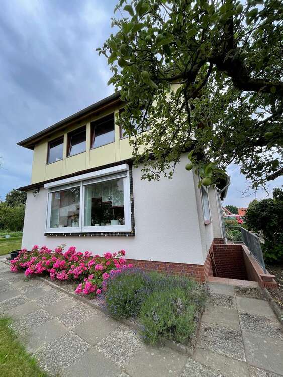 Wohnung zum Mieten in Wunstorf 720 € 90 m²