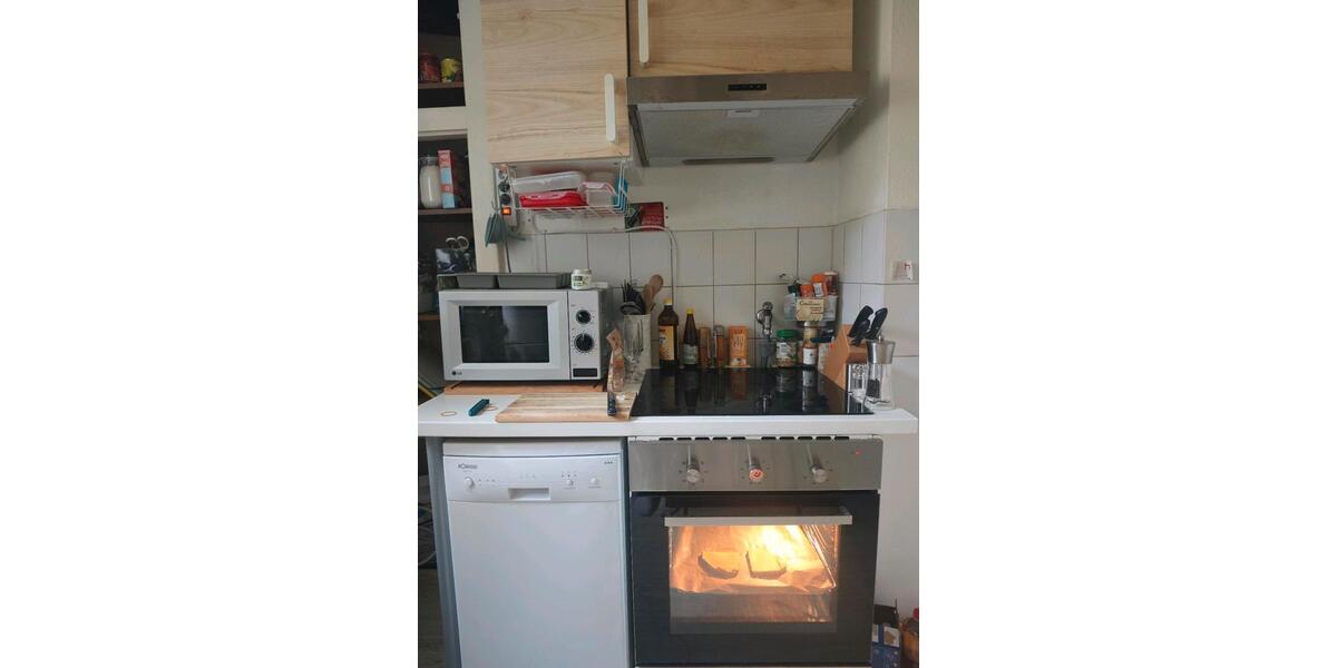 Erdgeschoßwohnung Hannover - 3 Zimmer, 75 m&sup2;, 487&euro; | Angebot:27620531