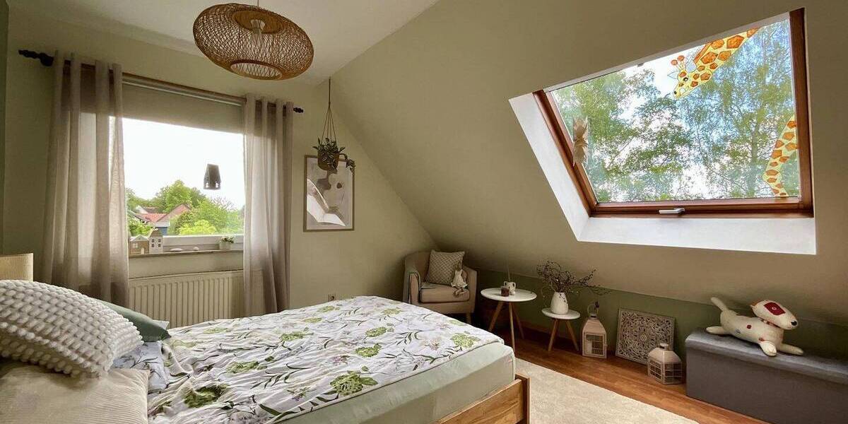 Einfamilienhaus Isernhagen Kirchhorst - 5 Zimmer, 196 m&sup2;, 678.000&euro; | Angebot:26841559