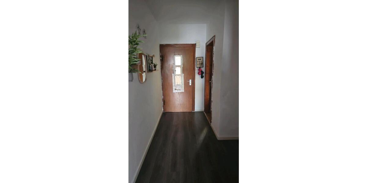 Dachgeschoßwohnung Hannover Herrenhausen-Stöcken - 3 Zimmer, 74 m&sup2;, 950&euro; | Angebot:26648717
