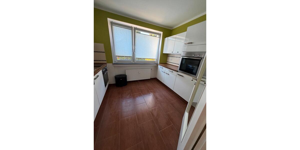 Erdgeschoßwohnung Hannover Döhren-Wülfel - 3 Zimmer, 77 m&sup2;, 1.250&euro; | Angebot:26312289