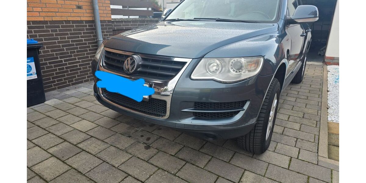 VW Touareg 199.816 km 8.900 € Hannover 30455