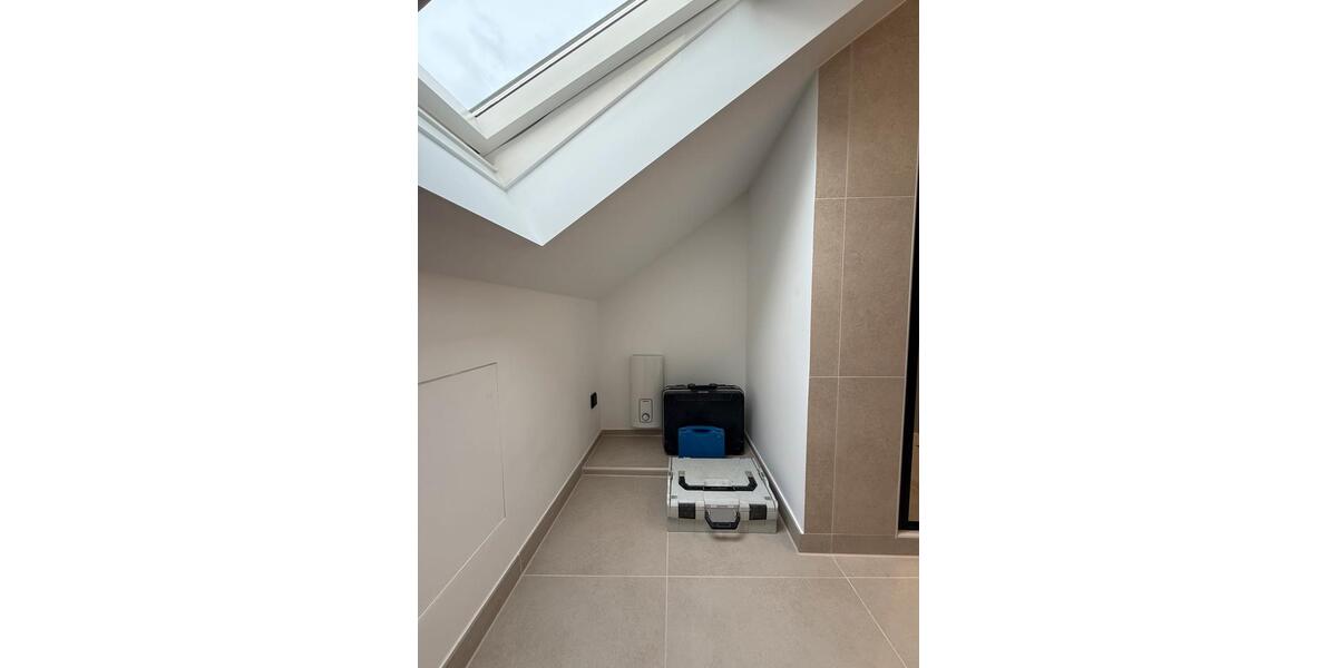 Dachgeschoßwohnung Hannover Bothfeld-Vahrenheide - 2 Zimmer, 50 m&sup2;, 700&euro; | Angebot:26552085
