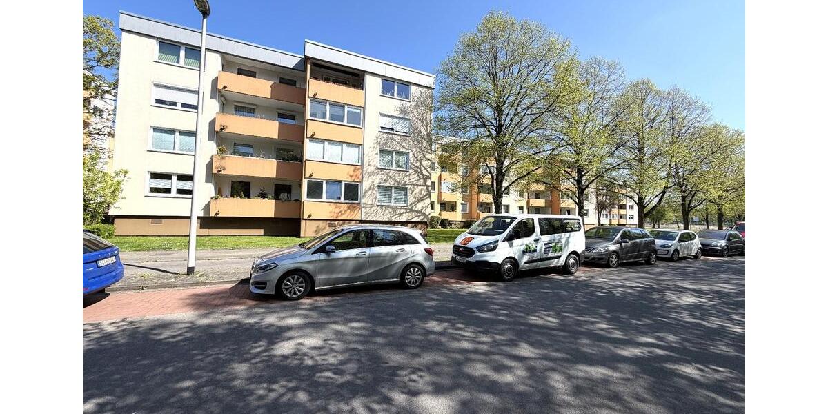 Etagenwohnung Hannover Bothfeld-Vahrenheide - 4 Zimmer, 84 m&sup2;, 900&euro; | Angebot:26386037